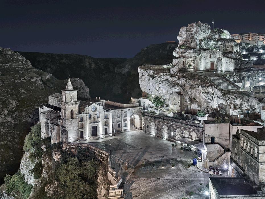 matera-veduta-chiesa-notte